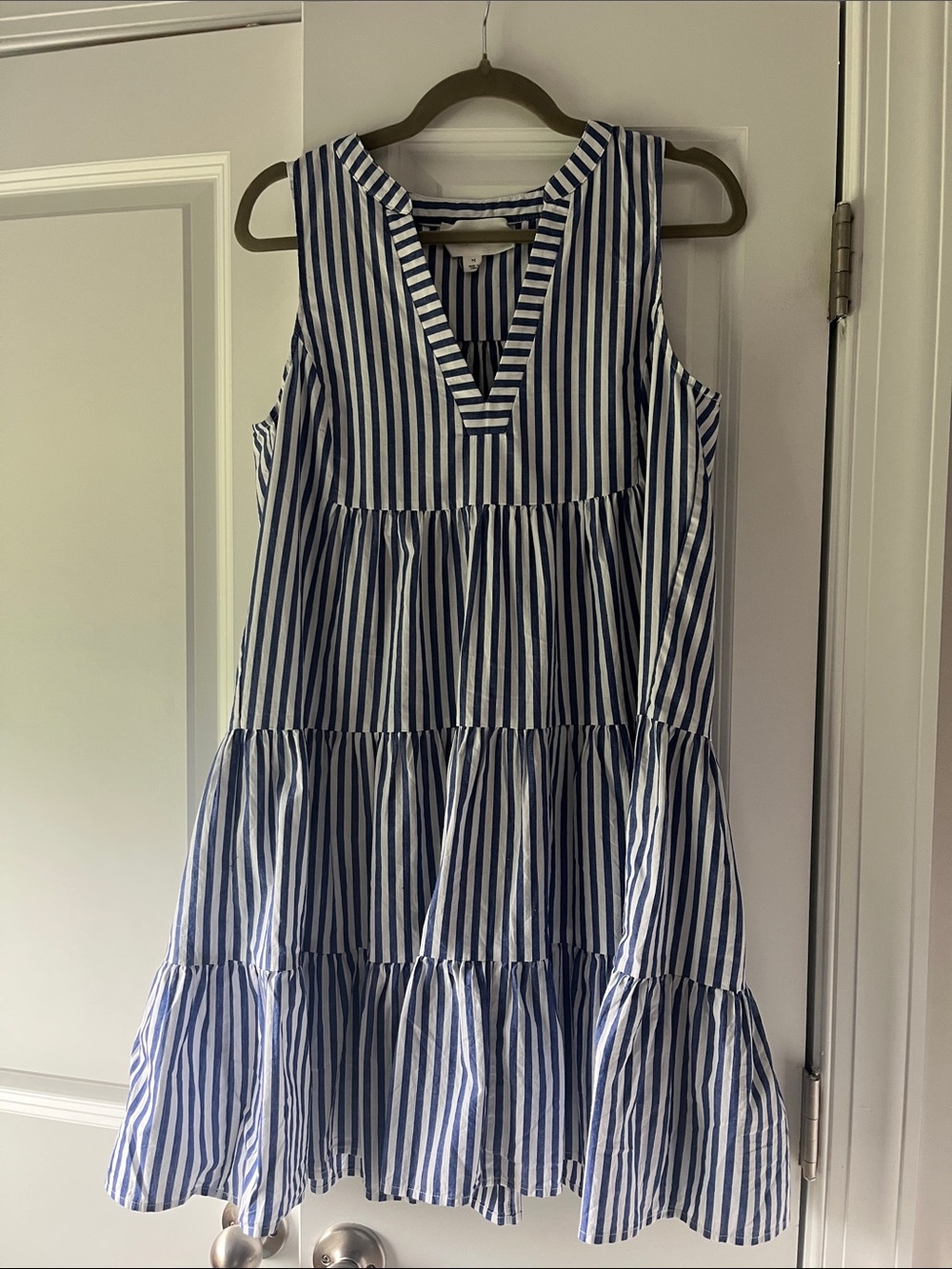 Pomander Place medium sleeveless dress